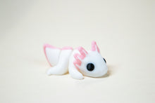 Kép betöltése a galériamegjelenítőbe: Flexi Axolotl