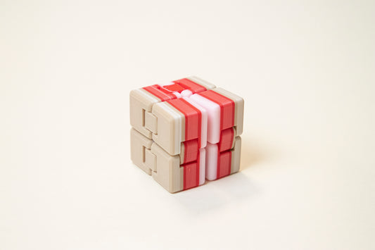 Cub Fidget Infinity #9