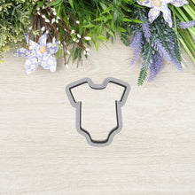 Kép betöltése a galériamegjelenítőbe: Babaváró / baby body - Linzer Közép Kiszúró - Süthet3d