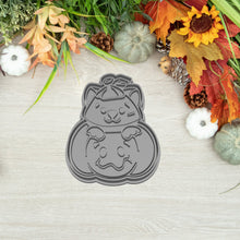 Kép betöltése a galériamegjelenítőbe: Cica Tökben Sütikiszúró - Halloween - Süthet3d