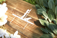 Kép betöltése a galériamegjelenítőbe: Egyedi Kutyás Supoló lány Tortabeszúró / Topper - Süthet3d