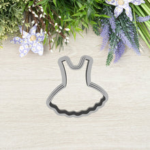 Încărcați o imagine în vizualizatorul galeriei: Fodros balett ruha - Linzer Közép Kiszúró - Süthet3d