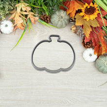 Kép betöltése a galériamegjelenítőbe: Halloween Tök Linzer Körvonal Kiszúró - Süthet3d