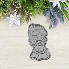 Kép betöltése a galériamegjelenítőbe: Hercegnő #4 Sütikiszúró - Süthet3d