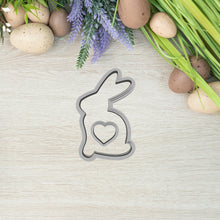 Încărcați o imagine în vizualizatorul galeriei: Húsvéti kis Linzer Kiszúró Szett#2 - Süthet3d