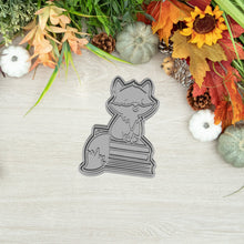 Kép betöltése a galériamegjelenítőbe: Könyvön Ülő Róka Sütikiszúró - Állatos - Süthet3d