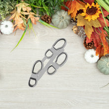 Kép betöltése a galériamegjelenítőbe: Lábnyom - Kenyér Mintázó Kiszúró - Süthet3d