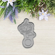 Kép betöltése a galériamegjelenítőbe: Majom Labdán - Farsangi Sütikiszúró - Süthet3d