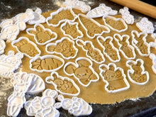 Încărcați o imagine în vizualizatorul galeriei: Nyuszi Asztronauta Szett Húsvéti Sütikiszúró - Süthet3d