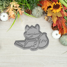 Kép betöltése a galériamegjelenítőbe: Olvasó Róka Sütikiszúró - Állatos - Süthet3d