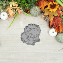 Kép betöltése a galériamegjelenítőbe: Süni Sállal #2 Sütikiszúró - Állatos - Süthet3d