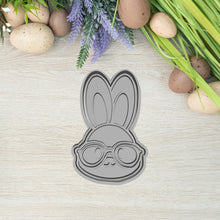 Încărcați o imagine în vizualizatorul galeriei: Szemüveges Nyuszi Sütikiszúró - Húsvéti - Süthet3d