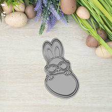 Încărcați o imagine în vizualizatorul galeriei: Szemüveges Nyuszi Tojással Sütikiszúró - Húsvéti - Süthet3d