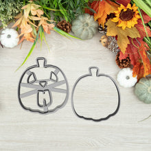 Încărcați o imagine în vizualizatorul galeriei: Tök Linzer Sütikiszúró Szett #10 - Halloween - Süthet3d