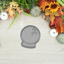 Kép betöltése a galériamegjelenítőbe: Varázsgömb Sütikiszúró - Halloween - Süthet3d