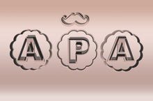 Încărcați o imagine în vizualizatorul galeriei: Apák Napi Linzer Kiszúró Szett (4 részes) - Süthet3d