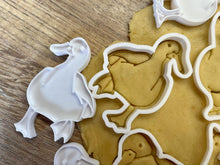Kép betöltése a galériamegjelenítőbe: Liba #1 Sütikiszúró Háztáji Állat - Süthet3d