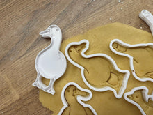 Kép betöltése a galériamegjelenítőbe: Liba #2 Sütikiszúró Háztáji Állat - Süthet3d