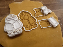 Încărcați o imagine în vizualizatorul galeriei: Télapó Szett Sütikiszúró - Karácsony - Süthet3d
