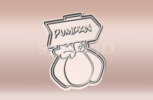 Kép betöltése a galériamegjelenítőbe: Tök Pumpkin Felirat Sütikiszúró - Halloween - Süthet3d