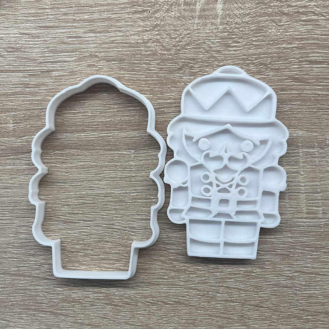 61. Set de tăiat prăjituri (defect)